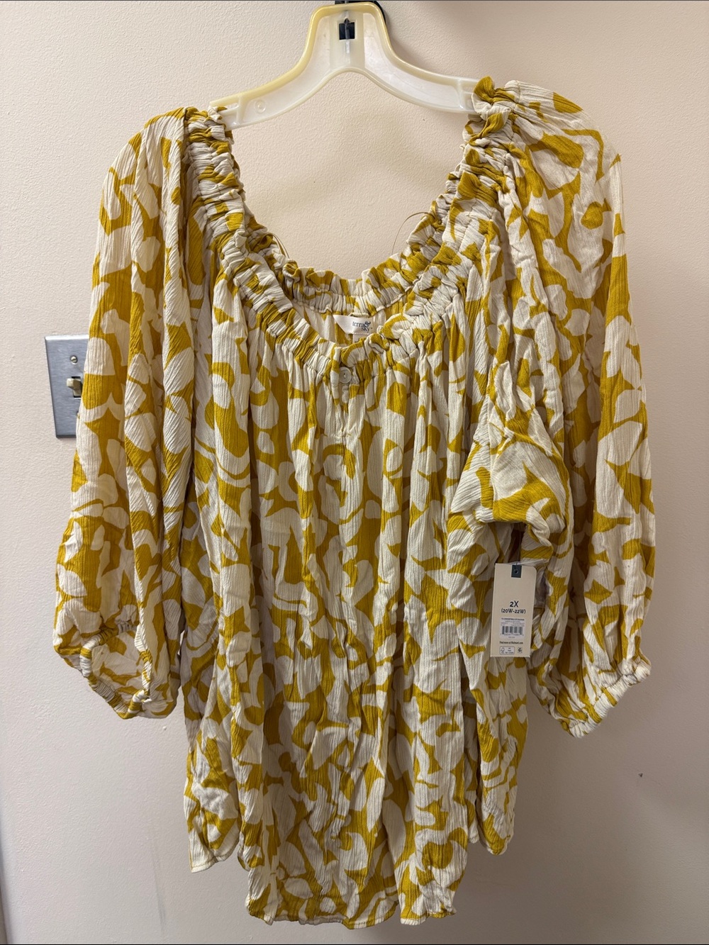 Terra & Sky Mustard and Cream Floral Peasant Top